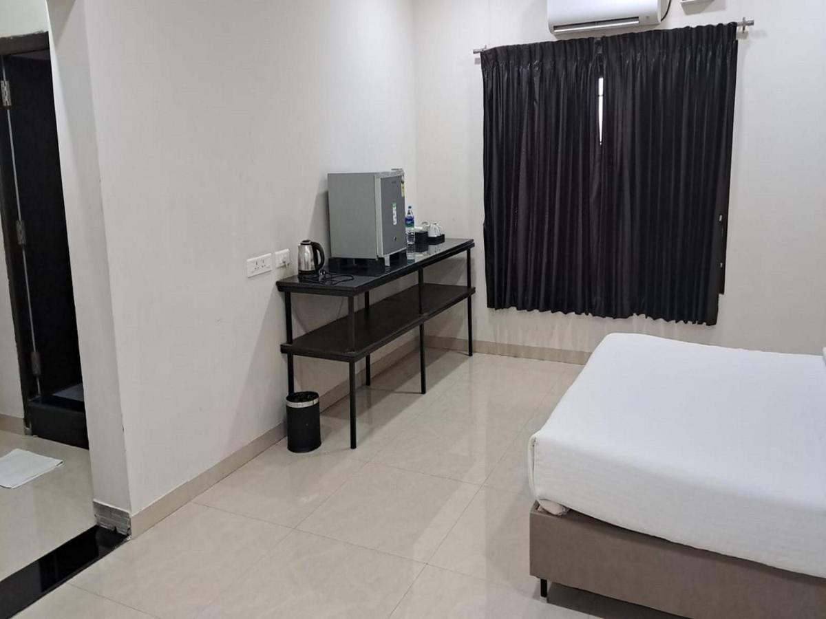Mayfair Service Apartments Coimbatore Luaran gambar
